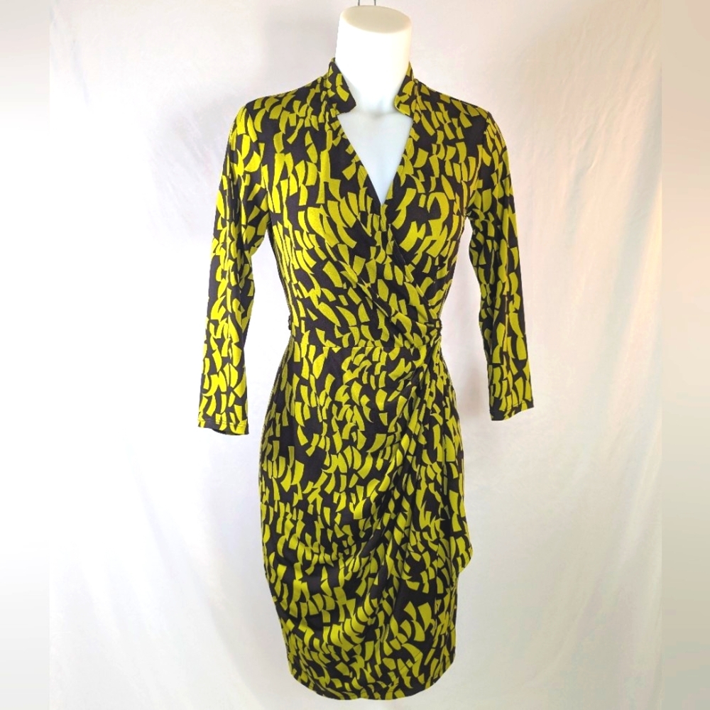 Maggie London Green And Black Wrap Dress Women's Size 4